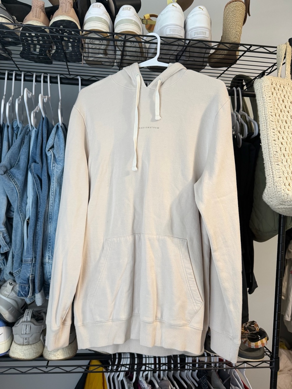travis mathew hoodie
